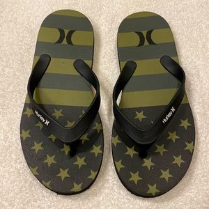 NWOT Hurley Men’s Sandals Size 8